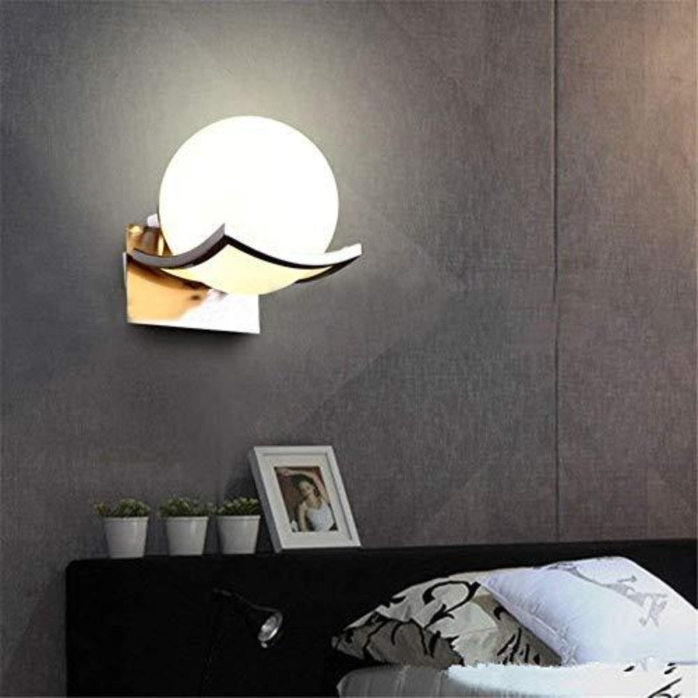 Applique murale LED en verre pour une illumination moderne de votre intérieur