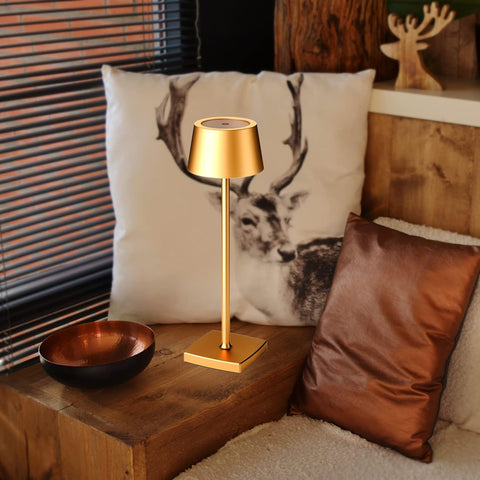 Lampe de table rechargeable,lampe de chevet sans fil，lampe sans fil， lampe de table led, classe de protection IP54, convient pour jardin/table/table de chevet or