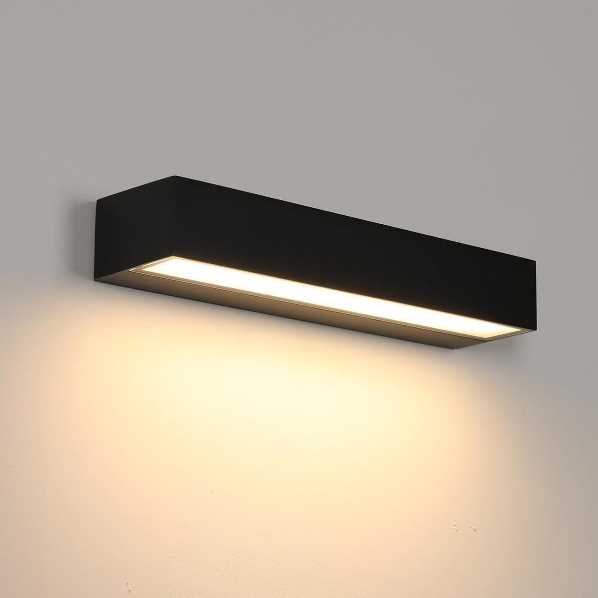 Modern LED Outdoor Wall Light 16W Black IP65 3000K