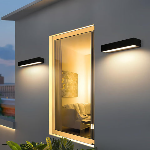 Modern LED Outdoor Wall Light 16W Black IP65 3000K
