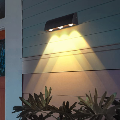 Applique Murale Extérieure Lampe murale LED Blanc Chaud 3000K étanche IP65 Pour Entrée Couloir Cour Jardin Terrasse Balcon Garage Noir