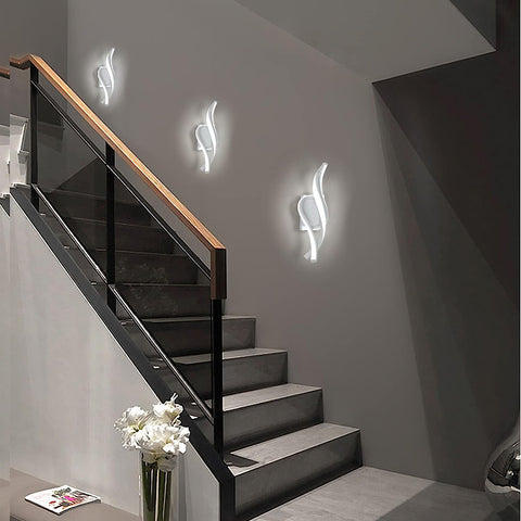 Applique Murale LED Moderne Forme en Spirale Lampe murale Blanc Froid 6000K Pour chambre à coucher, salon, couloir, entrée