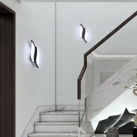 Applique Murale Intérieure LED, Moderne Lampe Murale 12W 2300LM, Éclairage Acrylique Luminaire Mural pour Salon Chambre Escalier 6500K lumière blanche froide Couleur Noir