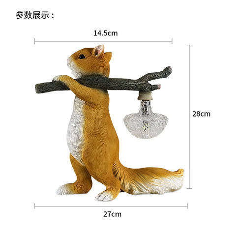 Lampe de bureau, lampe de chevet LED en résine de forme d'écureuil animal de dessin animé créatif